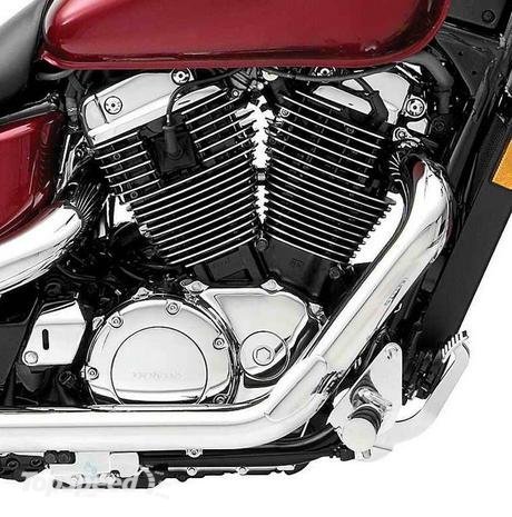3.2007 Honda Shadow Sabre engine